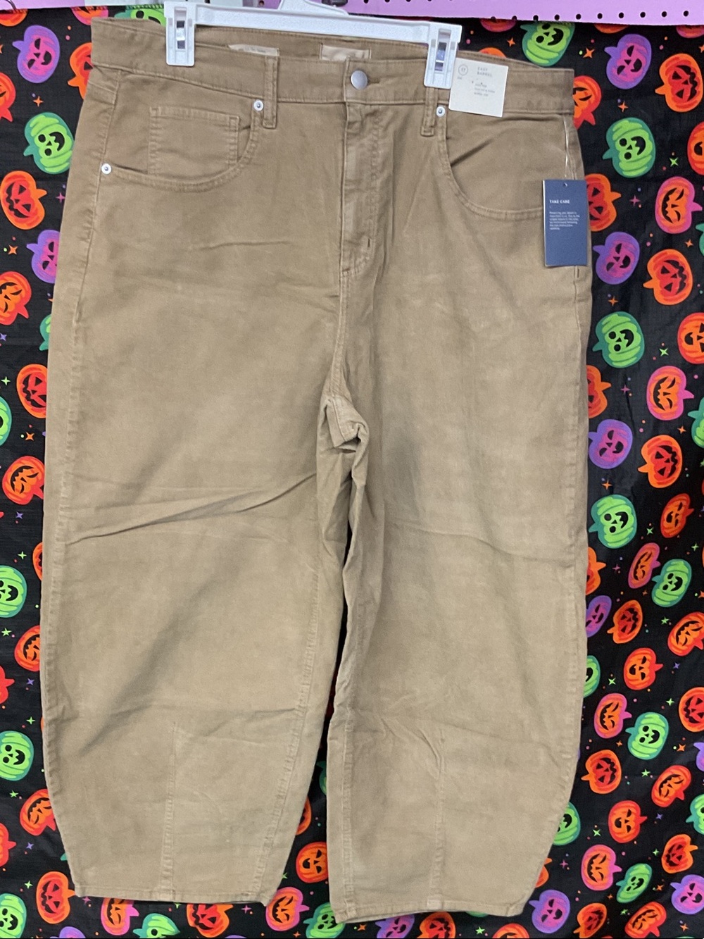Universal Thread womens Corduroy Pants in Light Brown